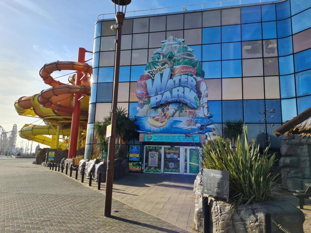 Beverley Dean - Children Over 5 Years Welcome - Continental Breakfast Blackpool Exterior photo